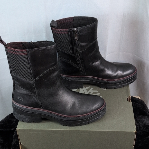 Timberland Women's Black Leather Combat Boots - Picture 3 of 15